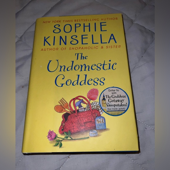 The Undomestic Goddess By Sophie Kinsella - Picture 1 of 5